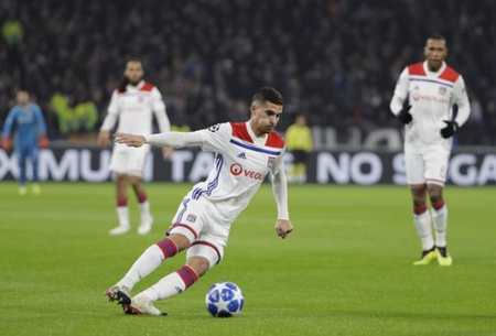 被誉为当代 被誉为当代